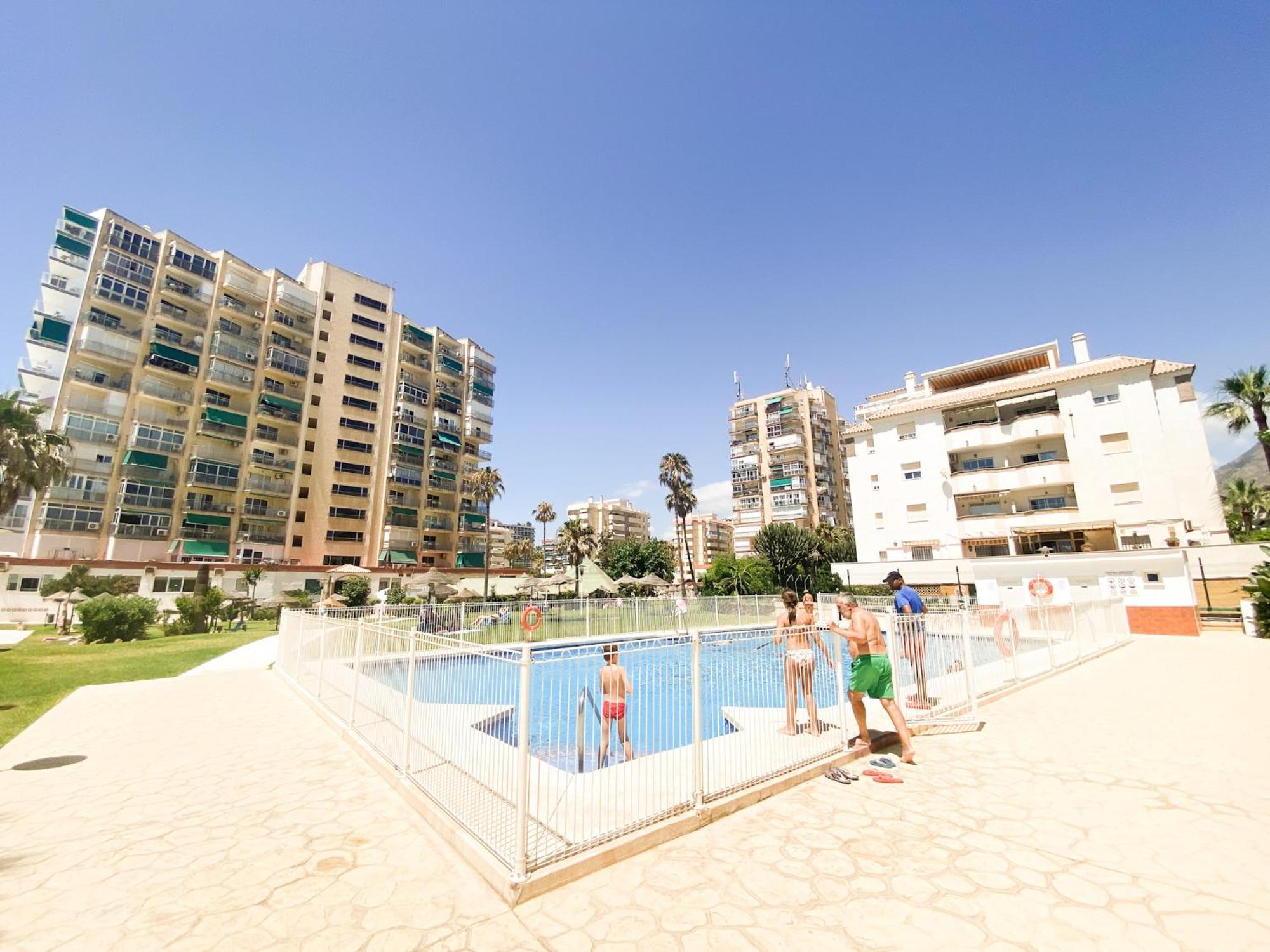 贝纳尔马德纳Vistas Al Mar A 1 Min De Playa Con Parkig Gratis公寓 外观 照片